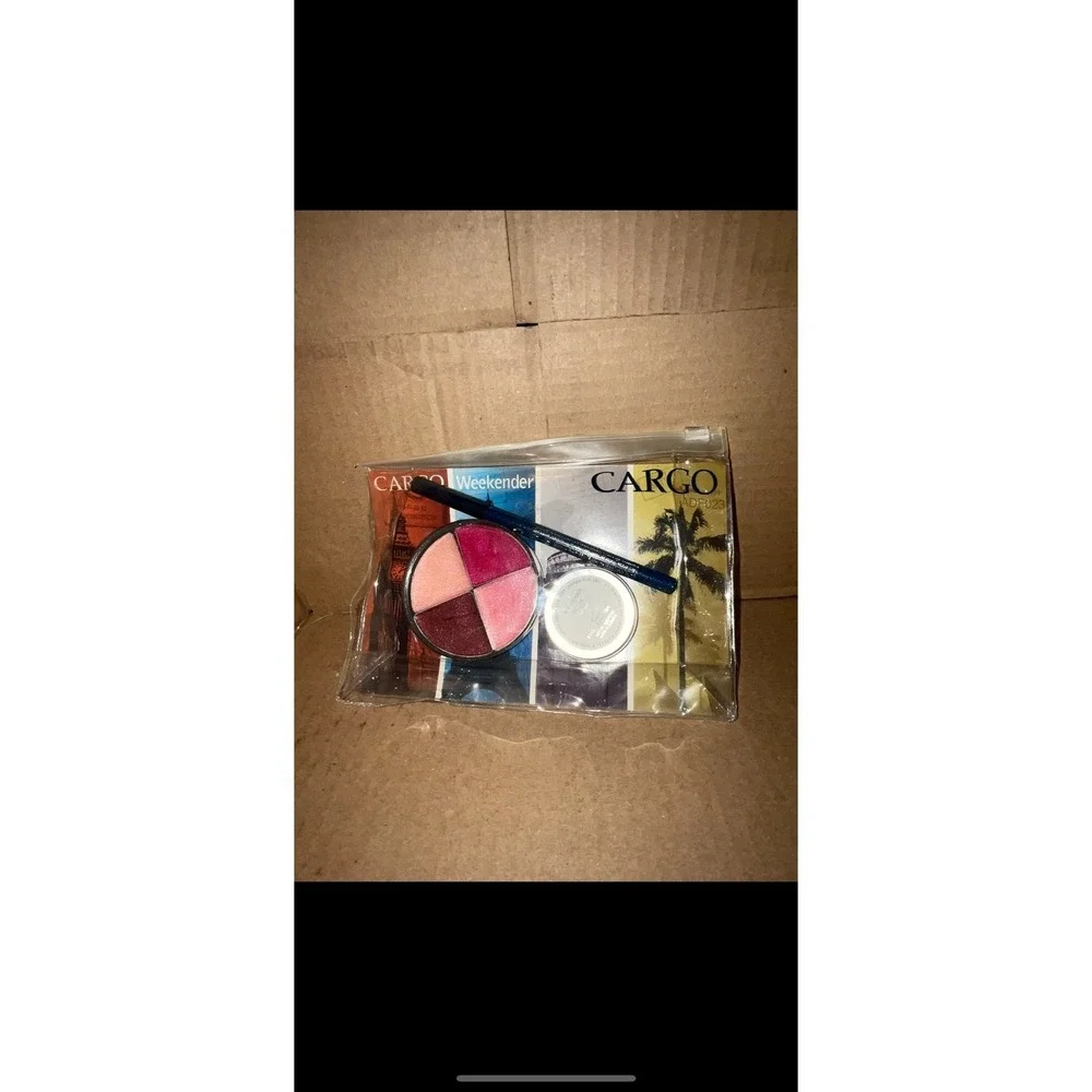 cargo‎ weekender makeup set bronzer star liner lipgloss